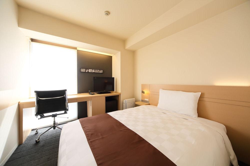 โรงแรมฮากะตะ โทกิว เร 3*